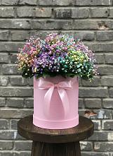 Цветочная композиция из Гипсофила и Розы в шляпной коробке в Вавож