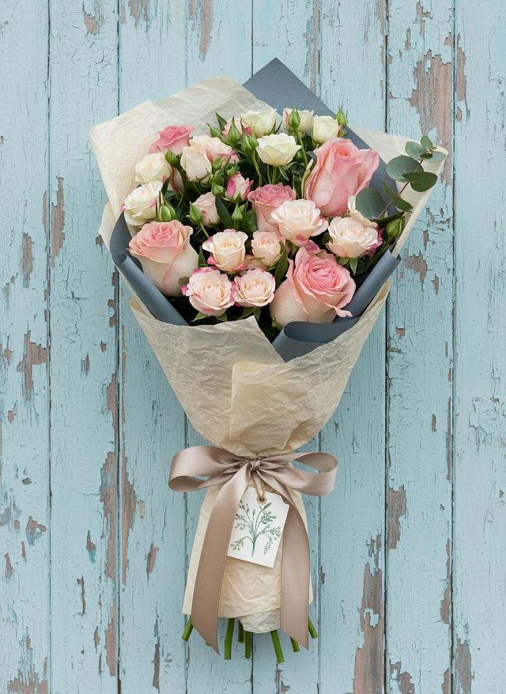 Букет цветов из: Розы в Вавож