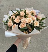 Букет Кремовые розы Латте в Вавож
