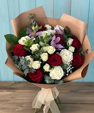 Букет цветов из:  Розы и Альстромерии в Вавож