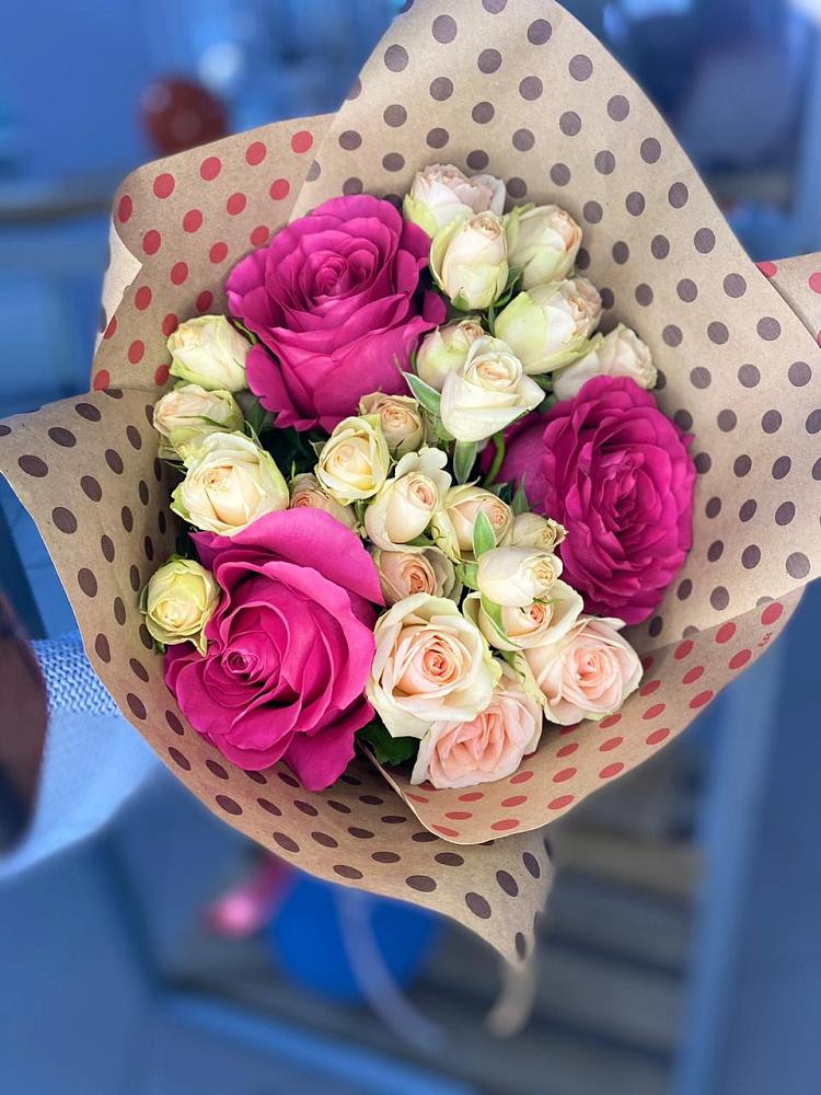 Букет цветов из: Розы в Вавож