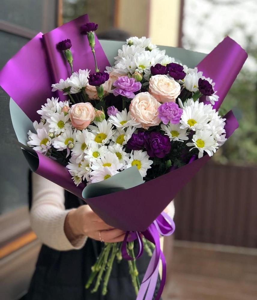 Букет цветов из: Хризантемы, Гвоздики и Розы в Вавож