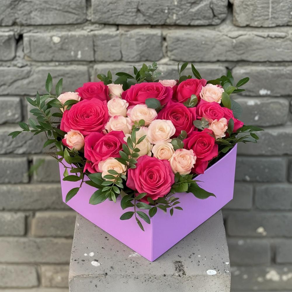 Цветочная композиция из Розы в коробке в Вавож