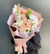 Букет цветов из:  Хризантемы и Розы в Вавож