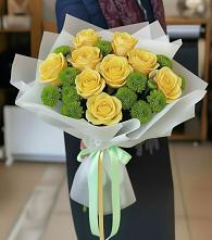 Букет цветов из:  Хризантемы и Розы в Вавож