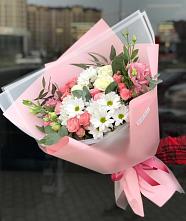 Букет цветов из:  Розы, Лизиантусы и Хризантемы в Вавож