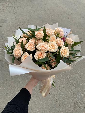 Букет Кремовые розы Латте в Вавож