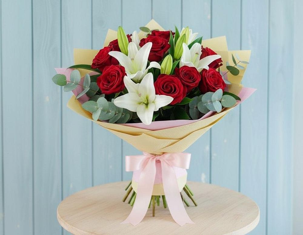 Букет цветов из: Лилии и Розы в Вавож